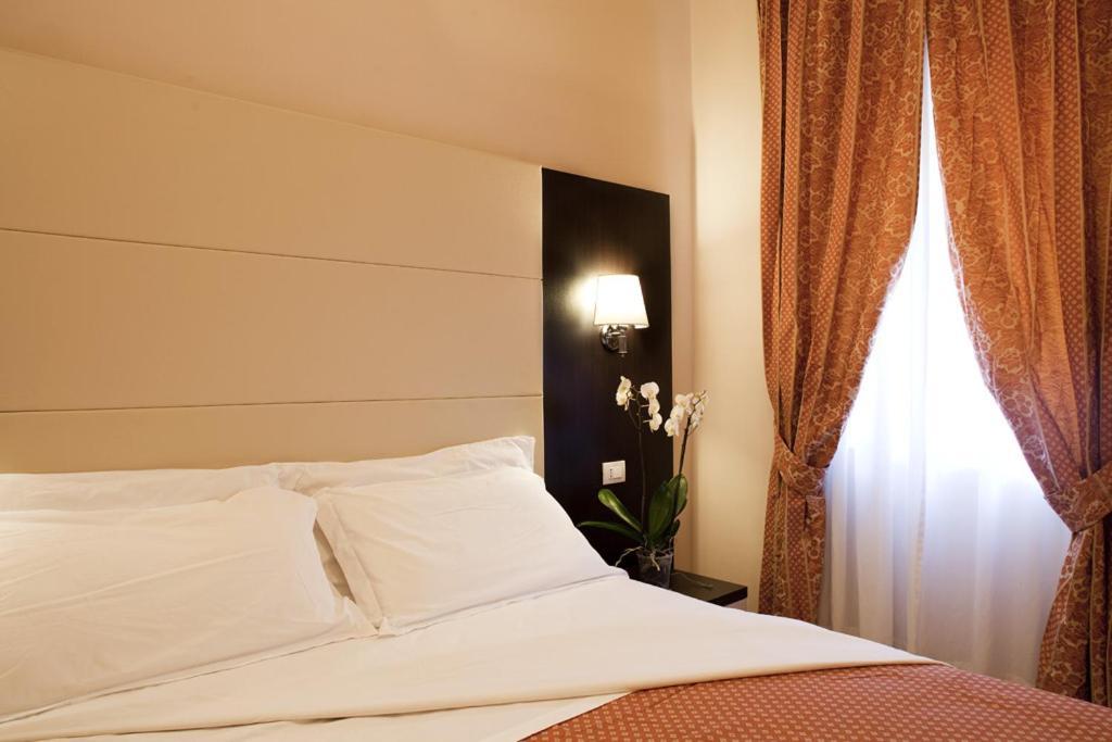 Hotel Ducale Rome Ruang foto